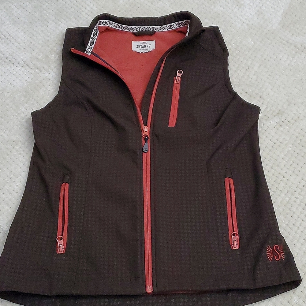 Shyanne Softshell Vest